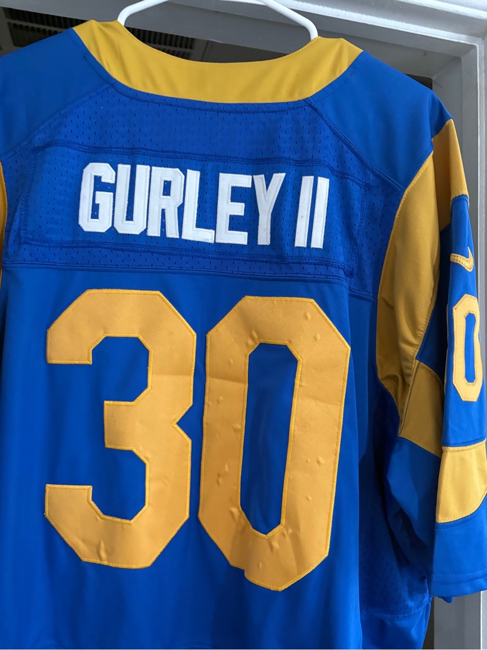 Todd Gurley Blue #30 Rams stitched jersey - Picture 3 of 10